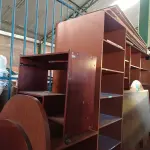 LOTE 117 - 01 LOTE COM VÁRIOS ARMÁRIOS EM MADEIRA. (NO ESTADO) ATENÇÃO! FAZER A VISITAÇÃO ANTES DE ARREMATAR, NÃO SABEMOS SE FUNCIONA. LEILÃO NÃO TEM GARANTIA E NEM DEVOLUÇÃO, SUJEITO A POSSÍVEIS AVARIAS VISÍVEIS/OCULTAS E/OU AUSÊNCIA DE COMPONENTES.