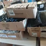 LOTE 199 - 01 LOTE COM VÁRIOS TECLADOS PARA PC, CABOS E PERIFÉRICOS DIVERSOS. (NO ESTADO) ATENÇÃO! FAZER A VISITAÇÃO ANTES DE ARREMATAR, NÃO SABEMOS SE FUNCIONA. LEILÃO NÃO TEM GARANTIA E NEM DEVOLUÇÃO, SUJEITO A POSSÍVEIS AVARIAS VISÍVEIS/OCULTAS E/OU AUSÊNCIA DE COMPONENTES.