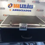 LOTE 004 - 01 CASE. (NO ESTADO) ATENÇÃO! FAZER A VISITAÇÃO ANTES DE ARREMATAR, NÃO SABEMOS SE FUNCIONA. LEILÃO NÃO TEM GARANTIA E NEM DEVOLUÇÃO, SUJEITO A POSSÍVEIS AVARIAS VISÍVEIS/OCULTAS E/OU AUSÊNCIA DE COMPONENTES.