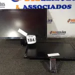 LOTE 104 - 02 MONITORES MARCAS LG MODELOS FLATROM E2360V-PN/E2260V-PN. (NO ESTADO) ATENÇÃO! FAZER A VISITAÇÃO ANTES DE ARREMATAR, NÃO SABEMOS SE FUNCIONA. LEILÃO NÃO TEM GARANTIA E NEM DEVOLUÇÃO, SUJEITO A POSSÍVEIS AVARIAS VISÍVEIS/OCULTAS E/OU AUSÊNCIA DE COMPONENTES.