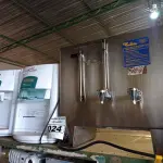 LOTE 024 - 02 BEBEDOUROS PARA GARRAFÃO E 01 CAFETEIRA INDUSTRIAL. (NO ESTADO) ATENÇÃO! FAZER A VISITAÇÃO ANTES DE ARREMATAR, NÃO SABEMOS SE FUNCIONA. LEILÃO NÃO TEM GARANTIA E NEM DEVOLUÇÃO, SUJEITO A POSSÍVEIS AVARIAS VISÍVEIS/OCULTAS E/OU AUSÊNCIA DE COMPONENTES.