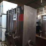 LOTE 149 - 01 CAFETEIRA INDUSTRIAL. (NO ESTADO) ATENÇÃO! FAZER A VISITAÇÃO ANTES DE ARREMATAR, NÃO SABEMOS SE FUNCIONA. LEILÃO NÃO TEM GARANTIA E NEM DEVOLUÇÃO, SUJEITO A POSSÍVEIS AVARIAS VISÍVEIS/OCULTAS E/OU AUSÊNCIA DE COMPONENTES.