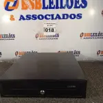 LOTE 018 - 01 GAVETA PARA CAIXA DE SUPERMERCADO. (NO ESTADO) ATENÇÃO! FAZER A VISITAÇÃO ANTES DE ARREMATAR, NÃO SABEMOS SE FUNCIONA. LEILÃO NÃO TEM GARANTIA E NEM DEVOLUÇÃO, SUJEITO A POSSÍVEIS AVARIAS VISÍVEIS/OCULTAS E/OU AUSÊNCIA DE COMPONENTES.
