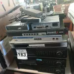 LOTE 183 - 03 DVR E EQUIPAMENTOS ELETRÔNICOS DIVERSOS. (NO ESTADO) ATENÇÃO! FAZER A VISITAÇÃO ANTES DE ARREMATAR, NÃO SABEMOS SE FUNCIONA. LEILÃO NÃO TEM GARANTIA E NEM DEVOLUÇÃO, SUJEITO A POSSÍVEIS AVARIAS VISÍVEIS/OCULTAS E/OU AUSÊNCIA DE COMPONENTES.