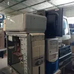 LOTE 268 - 04 CPU’S, 01 IMPRESSORA E 02 MONITORES MARCAS E MODELOS DIVERSOS. (NO ESTADO) ATENÇÃO! FAZER A VISITAÇÃO ANTES DE ARREMATAR, NÃO SABEMOS SE FUNCIONA. LEILÃO NÃO TEM GARANTIA E NEM DEVOLUÇÃO, SUJEITO A POSSÍVEIS AVARIAS VISÍVEIS/OCULTAS E/OU AUSÊNCIA DE COMPONENTES.