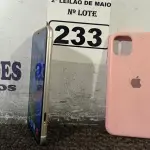 LOTE 233 - 01 IPHONE 11 128GB. (NO ESTADO) ATENÇÃO! FAZER A VISITAÇÃO ANTES DE ARREMATAR, NÃO SABEMOS SE FUNCIONA. LEILÃO NÃO TEM GARANTIA E NEM DEVOLUÇÃO, SUJEITO A POSSÍVEIS AVARIAS VISÍVEIS/OCULTAS E/OU AUSÊNCIA DE COMPONENTES.