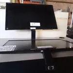 LOTE 302 - 02 MONITORES MARCAS LG MODELOS FLATROM E2360V-PN/E2260V-PN. (NO ESTADO) ATENÇÃO! FAZER A VISITAÇÃO ANTES DE ARREMATAR, NÃO SABEMOS SE FUNCIONA. LEILÃO NÃO TEM GARANTIA E NEM DEVOLUÇÃO, SUJEITO A POSSÍVEIS AVARIAS VISÍVEIS/OCULTAS E/OU AUSÊNCIA DE COMPONENTES.