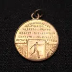 LOTE 008 - LOTE 8 – MEDALHAS PALESTRA ITÁLIA - PALMEIRAS 	MEDALHA	OBSERVAÇÕES 1.		Palestra Itália – Campeões do Paraná. 1924  Gravador: Jose Peon	Acobreada - envelope da Coleção Júlio Estrella Moreira 2.		Palestra Itália – Campeões do Paraná. 1924  Gravador: Jose Peon	Acobreada - envelope da Coleção Júlio Estrella Moreira 3.		Palestra Itália – Campeões do Paraná. 1924  Gravador: Jose Peon	Dourada - envelope da Coleção Júlio Estrella Moreira