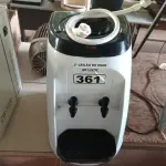 LOTE 361 - 01 BEBEDOURO PARA GARRAFÃO “REFRIGERADO” 220V. (NO ESTADO) ATENÇÃO! FAZER A VISITAÇÃO ANTES DE ARREMATAR, NÃO SABEMOS SE FUNCIONA. LEILÃO NÃO TEM GARANTIA E NEM DEVOLUÇÃO, SUJEITO A POSSÍVEIS AVARIAS VISÍVEIS/OCULTAS E/OU AUSÊNCIA DE COMPONENTES.