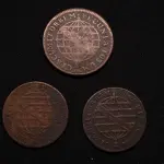 LOTE 043 - LOTE 43 – MOEDAS DO BRASIL COLÔNIA 	MOEDA	OBSERVAÇÕES 1.		Moeda XL Réis (1774)	1 unidade 2.		Moeda XX Réis (1774)	1 unidade 3.		Moeda XX Réis (1778)	1 unidade