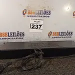 LOTE 237 - 01 FONTE PARA RACK. (NO ESTADO) ATENÇÃO! FAZER A VISITAÇÃO ANTES DE ARREMATAR, NÃO SABEMOS SE FUNCIONA. LEILÃO NÃO TEM GARANTIA E NEM DEVOLUÇÃO, SUJEITO A POSSÍVEIS AVARIAS VISÍVEIS/OCULTAS E/OU AUSÊNCIA DE COMPONENTES.