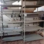 LOTE 355 - 02 ESTANTES DE AÇO COM 05 PRATELEIRAS. (NO ESTADO) ATENÇÃO! FAZER A VISITAÇÃO ANTES DE ARREMATAR, NÃO SABEMOS SE FUNCIONA. LEILÃO NÃO TEM GARANTIA E NEM DEVOLUÇÃO, SUJEITO A POSSÍVEIS AVARIAS VISÍVEIS/OCULTAS E/OU AUSÊNCIA DE COMPONENTES.