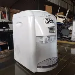 LOTE 389 - 01 BEBEDOURO PARA GARRAFÃO “ELETRÔNICO “MARCA LATINA 220V. (NO ESTADO) ATENÇÃO! FAZER A VISITAÇÃO ANTES DE ARREMATAR, NÃO SABEMOS SE FUNCIONA. LEILÃO NÃO TEM GARANTIA E NEM DEVOLUÇÃO, SUJEITO A POSSÍVEIS AVARIAS VISÍVEIS/OCULTAS E/OU AUSÊNCIA DE COMPONENTES.