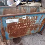 LOTE 357 - 01 CONTAINER PARA LIXO EM AÇO. (NO ESTADO) ATENÇÃO! FAZER A VISITAÇÃO ANTES DE ARREMATAR, NÃO SABEMOS SE FUNCIONA. LEILÃO NÃO TEM GARANTIA E NEM DEVOLUÇÃO, SUJEITO A POSSÍVEIS AVARIAS VISÍVEIS/OCULTAS E/OU AUSÊNCIA DE COMPONENTES.