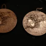 LOTE 022 - LOTE 22 – MEDALHAS LAURO SODRE 	MEDALHA	OBSERVAÇÕES 1.		Homenagem do Pará a Lauro Sodre. 1911 Gravador: P.F. Berthold	Acobreada – Com estojo de época 2.		Homenagem do Pará a Lauro Sodre. 1911 Gravador: P.F. Berthold	Prateada – Com estojo de época 3.		Homenagem do Pará a Lauro Sodre. 1911 Gravador: P.F. Berthold	Acobreada 4.		Homenagem do Pará a Lauro Sodre. 1911 Gravador: P.F. Berthold	Prateada