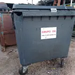 LOTE 352 - 01 CONTAINER PARA LIXO. (NO ESTADO) ATENÇÃO! FAZER A VISITAÇÃO ANTES DE ARREMATAR, NÃO SABEMOS SE FUNCIONA. LEILÃO NÃO TEM GARANTIA E NEM DEVOLUÇÃO, SUJEITO A POSSÍVEIS AVARIAS VISÍVEIS/OCULTAS E/OU AUSÊNCIA DE COMPONENTES.