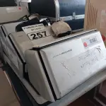 LOTE 257 - 06 SCANNER’S MARCAS E MODELOS DIVERSOS. (NO ESTADO) ATENÇÃO! FAZER A VISITAÇÃO ANTES DE ARREMATAR, NÃO SABEMOS SE FUNCIONA. LEILÃO NÃO TEM GARANTIA E NEM DEVOLUÇÃO, SUJEITO A POSSÍVEIS AVARIAS VISÍVEIS/OCULTAS E/OU AUSÊNCIA DE COMPONENTES.