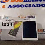 LOTE 234 - 01 TABLET MARCA HP. (NO ESTADO) ATENÇÃO! FAZER A VISITAÇÃO ANTES DE ARREMATAR, NÃO SABEMOS SE FUNCIONA. LEILÃO NÃO TEM GARANTIA E NEM DEVOLUÇÃO, SUJEITO A POSSÍVEIS AVARIAS VISÍVEIS/OCULTAS E/OU AUSÊNCIA DE COMPONENTES.