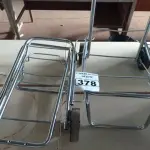 LOTE 378 - 02 CARRINHOS PARA TRANSPORTE DE CARGAS. (NO ESTADO) ATENÇÃO! FAZER A VISITAÇÃO ANTES DE ARREMATAR, NÃO SABEMOS SE FUNCIONA. LEILÃO NÃO TEM GARANTIA E NEM DEVOLUÇÃO, SUJEITO A POSSÍVEIS AVARIAS VISÍVEIS/OCULTAS E/OU AUSÊNCIA DE COMPONENTES.