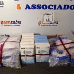 LOTE 121 - 08 TERMÔMETROS E 10 MÁSCARAS. (NO ESTADO) ATENÇÃO! FAZER A VISITAÇÃO ANTES DE ARREMATAR, NÃO SABEMOS SE FUNCIONA. LEILÃO NÃO TEM GARANTIA E NEM DEVOLUÇÃO, SUJEITO A POSSÍVEIS AVARIAS VISÍVEIS/OCULTAS E/OU AUSÊNCIA DE COMPONENTES.