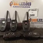 LOTE 300 - 05 RÁDIOS COMUNICADORES MARCA INTELBRAS. (NO ESTADO) ATENÇÃO! FAZER A VISITAÇÃO ANTES DE ARREMATAR, NÃO SABEMOS SE FUNCIONA. LEILÃO NÃO TEM GARANTIA E NEM DEVOLUÇÃO, SUJEITO A POSSÍVEIS AVARIAS VISÍVEIS/OCULTAS E/OU AUSÊNCIA DE COMPONENTES.