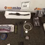 LOTE 302 - 01 RELÓGIO, 02 MASSAGEADORES E 02 KITS PARA BARBEAR. (NO ESTADO) ATENÇÃO! FAZER A VISITAÇÃO ANTES DE ARREMATAR, NÃO SABEMOS SE FUNCIONA. LEILÃO NÃO TEM GARANTIA E NEM DEVOLUÇÃO, SUJEITO A POSSÍVEIS AVARIAS VISÍVEIS/OCULTAS E/OU AUSÊNCIA DE COMPONENTES.