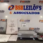 LOTE 039 - 01 GRAVADORA DE DISCOS COMPACTOS E GRAVADOR DE CD PDR-L77 COM CONTROLE E FONTE MARCA PIONEER. (NO ESTADO) ATENÇÃO! FAZER A VISITAÇÃO ANTES DE ARREMATAR, NÃO SABEMOS SE FUNCIONA. LEILÃO NÃO TEM GARANTIA E NEM DEVOLUÇÃO, SUJEITO A POSSÍVEIS AVARIAS VISÍVEIS/OCULTAS E/OU AUSÊNCIA DE COMPONENTES.