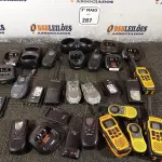LOTE 287 - 01 LOTE COM VÁRIOS RÁDIOS COMUNICADORES MARCAS E MODELOS DIVERSOS. (NO ESTADO) ATENÇÃO! FAZER A VISITAÇÃO ANTES DE ARREMATAR, NÃO SABEMOS SE FUNCIONA. LEILÃO NÃO TEM GARANTIA E NEM DEVOLUÇÃO, SUJEITO A POSSÍVEIS AVARIAS VISÍVEIS/OCULTAS E/OU AUSÊNCIA DE COMPONENTES.