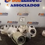 LOTE 288 - 01 LOTE COM VÁRIAS CÂMERAS DE SEGURANÇA. (NO ESTADO) ATENÇÃO! FAZER A VISITAÇÃO ANTES DE ARREMATAR, NÃO SABEMOS SE FUNCIONA. LEILÃO NÃO TEM GARANTIA E NEM DEVOLUÇÃO, SUJEITO A POSSÍVEIS AVARIAS VISÍVEIS/OCULTAS E/OU AUSÊNCIA DE COMPONENTES.