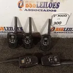 LOTE 300 - 05 RÁDIOS COMUNICADORES MARCA INTELBRAS. (NO ESTADO) ATENÇÃO! FAZER A VISITAÇÃO ANTES DE ARREMATAR, NÃO SABEMOS SE FUNCIONA. LEILÃO NÃO TEM GARANTIA E NEM DEVOLUÇÃO, SUJEITO A POSSÍVEIS AVARIAS VISÍVEIS/OCULTAS E/OU AUSÊNCIA DE COMPONENTES.