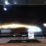 LOTE 074 - 01 TV 40’’POL MARCA SAMSUNG PARA RETIRADA DE PEÇAS. (NO ESTADO) ATENÇÃO! FAZER A VISITAÇÃO ANTES DE ARREMATAR, NÃO SABEMOS SE FUNCIONA. LEILÃO NÃO TEM GARANTIA E NEM DEVOLUÇÃO, SUJEITO A POSSÍVEIS AVARIAS VISÍVEIS/OCULTAS E/OU AUSÊNCIA DE COMPONENTES.