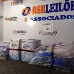 LOTE 121 - 08 TERMÔMETROS E 10 MÁSCARAS. (NO ESTADO) ATENÇÃO! FAZER A VISITAÇÃO ANTES DE ARREMATAR, NÃO SABEMOS SE FUNCIONA. LEILÃO NÃO TEM GARANTIA E NEM DEVOLUÇÃO, SUJEITO A POSSÍVEIS AVARIAS VISÍVEIS/OCULTAS E/OU AUSÊNCIA DE COMPONENTES.