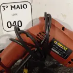 LOTE 040 - 01 PARAFUSADEIRA/FURADEIRA MARCA SCHUZ 220V. (NO ESTADO) ATENÇÃO! FAZER A VISITAÇÃO ANTES DE ARREMATAR, NÃO SABEMOS SE FUNCIONA. LEILÃO NÃO TEM GARANTIA E NEM DEVOLUÇÃO, SUJEITO A POSSÍVEIS AVARIAS VISÍVEIS/OCULTAS E/OU AUSÊNCIA DE COMPONENTES.