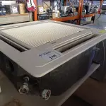 LOTE 148 - 01 EVAPORADORA DE TETO CASSETE MARCA YORK. (NO ESTADO) ATENÇÃO! FAZER A VISITAÇÃO ANTES DE ARREMATAR, NÃO SABEMOS SE FUNCIONA. LEILÃO NÃO TEM GARANTIA E NEM DEVOLUÇÃO, SUJEITO A POSSÍVEIS AVARIAS VISÍVEIS/OCULTAS E/OU AUSÊNCIA DE COMPONENTES.