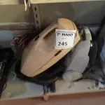 LOTE 245 - 02 ASPIRADORES DE PÓ. (NO ESTADO) ATENÇÃO! FAZER A VISITAÇÃO ANTES DE ARREMATAR, NÃO SABEMOS SE FUNCIONA. LEILÃO NÃO TEM GARANTIA E NEM DEVOLUÇÃO, SUJEITO A POSSÍVEIS AVARIAS VISÍVEIS/OCULTAS E/OU AUSÊNCIA DE COMPONENTES.