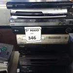 LOTE 346 - 04 VÍDEOS CASSETES E 05 DVD’S MARCAS E MODELOS DIVERSOS. (NO ESTADO) ATENÇÃO! FAZER A VISITAÇÃO ANTES DE ARREMATAR, NÃO SABEMOS SE FUNCIONA. LEILÃO NÃO TEM GARANTIA E NEM DEVOLUÇÃO, SUJEITO A POSSÍVEIS AVARIAS VISÍVEIS/OCULTAS E/OU AUSÊNCIA DE COMPONENTES.