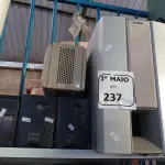 LOTE 237 - 01 SUBWOOFER, 02 ESTABILIZADORES, 01 BATERIA E 01 REGULADOR DE TENSÃO. (NO ESTADO) ATENÇÃO! FAZER A VISITAÇÃO ANTES DE ARREMATAR, NÃO SABEMOS SE FUNCIONA. LEILÃO NÃO TEM GARANTIA E NEM DEVOLUÇÃO, SUJEITO A POSSÍVEIS AVARIAS VISÍVEIS/OCULTAS E/OU AUSÊNCIA DE COMPONENTES.