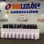 LOTE 048 - 01 LOTE COM 25 HDS DE 40GB CADA. (NO ESTADO) ATENÇÃO! FAZER A VISITAÇÃO ANTES DE ARREMATAR, NÃO SABEMOS SE FUNCIONA. LEILÃO NÃO TEM GARANTIA E NEM DEVOLUÇÃO, SUJEITO A POSSÍVEIS AVARIAS VISÍVEIS/OCULTAS E/OU AUSÊNCIA DE COMPONENTES.