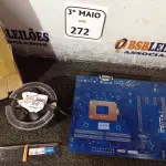 LOTE 272 - 01 PLACA MÃE DDR4 COM 8G, 20 PROCESSADORES E 02 MEMÓRIAS. (NO ESTADO) ATENÇÃO! FAZER A VISITAÇÃO ANTES DE ARREMATAR, NÃO SABEMOS SE FUNCIONA. LEILÃO NÃO TEM GARANTIA E NEM DEVOLUÇÃO, SUJEITO A POSSÍVEIS AVARIAS VISÍVEIS/OCULTAS E/OU AUSÊNCIA DE COMPONENTES.
