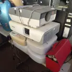 LOTE 337 - 04 CENTRAIS DE ALARME COM AVARIAS E 01 KIT DE ROLOS TERMOELÉTRICOS E 02 PROJETORES MULTIMÍDIA MARCA EPSON. (RETIRADA DE PEÇAS) . (NO ESTADO) ATENÇÃO! FAZER A VISITAÇÃO ANTES DE ARREMATAR, NÃO SABEMOS SE FUNCIONA. LEILÃO NÃO TEM GARANTIA E NEM DEVOLUÇÃO, SUJEITO A POSSÍVEIS AVARIAS VISÍVEIS/OCULTAS E/OU AUSÊNCIA DE COMPONENTES.