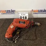 LOTE 018 - 01 PARAFUSADEIRA/FURADEIRA MARCA SCHUZ 220V. (NO ESTADO) ATENÇÃO! FAZER A VISITAÇÃO ANTES DE ARREMATAR, NÃO SABEMOS SE FUNCIONA. LEILÃO NÃO TEM GARANTIA E NEM DEVOLUÇÃO, SUJEITO A POSSÍVEIS AVARIAS VISÍVEIS/OCULTAS E/OU AUSÊNCIA DE COMPONENTES.