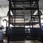 LOTE 429 - 04 GÔNDOLAS DE PLÁSTICO. (NO ESTADO) ATENÇÃO! FAZER A VISITAÇÃO ANTES DE ARREMATAR, NÃO SABEMOS SE FUNCIONA. LEILÃO NÃO TEM GARANTIA E NEM DEVOLUÇÃO, SUJEITO A POSSÍVEIS AVARIAS VISÍVEIS/OCULTAS E/OU AUSÊNCIA DE COMPONENTES.