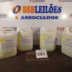 LOTE 151 - 04 GALÕES DE DESINFETANTE PARA SUPERFÍCIES FIXA COM 05 LITROS CADA. (NO ESTADO) ATENÇÃO! FAZER A VISITAÇÃO ANTES DE ARREMATAR, NÃO SABEMOS SE FUNCIONA. LEILÃO NÃO TEM GARANTIA E NEM DEVOLUÇÃO, SUJEITO A POSSÍVEIS AVARIAS VISÍVEIS/OCULTAS E/OU AUSÊNCIA DE COMPONENTES.