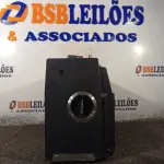 LOTE 297 - 01 RÁDIO ANTIGO. (NO ESTADO) ATENÇÃO! FAZER A VISITAÇÃO ANTES DE ARREMATAR, NÃO SABEMOS SE FUNCIONA. LEILÃO NÃO TEM GARANTIA E NEM DEVOLUÇÃO, SUJEITO A POSSÍVEIS AVARIAS VISÍVEIS/OCULTAS E/OU AUSÊNCIA DE COMPONENTES.