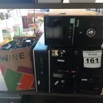 LOTE 161 - 04 CPU’S E 01 CAIXA COM VÁRIOS COOLERS PARA PC. (NO ESTADO) ATENÇÃO! FAZER A VISITAÇÃO ANTES DE ARREMATAR, NÃO SABEMOS SE FUNCIONA. LEILÃO NÃO TEM GARANTIA E NEM DEVOLUÇÃO, SUJEITO A POSSÍVEIS AVARIAS VISÍVEIS/OCULTAS E/OU AUSÊNCIA DE COMPONENTES.