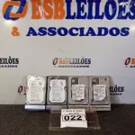 LOTE 022 - 04 HD’S PARA SERVIDOR, SENDO 02 DE 1TB E 02 DE 4TB. (NO ESTADO) ATENÇÃO! FAZER A VISITAÇÃO ANTES DE ARREMATAR, NÃO SABEMOS SE FUNCIONA. LEILÃO NÃO TEM GARANTIA E NEM DEVOLUÇÃO, SUJEITO A POSSÍVEIS AVARIAS VISÍVEIS/OCULTAS E/OU AUSÊNCIA DE COMPONENTES.