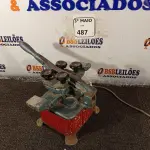 LOTE 487 - 01 MÁQUINA DE SOLDA SERRA FITA 220V DE 10 AMPERES. (NO ESTADO) ATENÇÃO! FAZER A VISITAÇÃO ANTES DE ARREMATAR, NÃO SABEMOS SE FUNCIONA. LEILÃO NÃO TEM GARANTIA E NEM DEVOLUÇÃO, SUJEITO A POSSÍVEIS AVARIAS VISÍVEIS/OCULTAS E/OU AUSÊNCIA DE COMPONENTES.