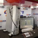 LOTE 083 - 01 PAINEL DE LED, 01 LUMINÁRIA DE EMERGÊNCIA E 01 AQUECEDOR. (NO ESTADO) ATENÇÃO! FAZER A VISITAÇÃO ANTES DE ARREMATAR, NÃO SABEMOS SE FUNCIONA. LEILÃO NÃO TEM GARANTIA E NEM DEVOLUÇÃO, SUJEITO A POSSÍVEIS AVARIAS VISÍVEIS/OCULTAS E/OU AUSÊNCIA DE COMPONENTES.