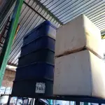 LOTE 165 - 05 CAIXAS BOX. (NO ESTADO) ATENÇÃO! FAZER A VISITAÇÃO ANTES DE ARREMATAR, NÃO SABEMOS SE FUNCIONA. LEILÃO NÃO TEM GARANTIA E NEM DEVOLUÇÃO, SUJEITO A POSSÍVEIS AVARIAS VISÍVEIS/OCULTAS E/OU AUSÊNCIA DE COMPONENTES.