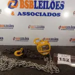 LOTE 152 - 01 TALHA MANUAL DE CORRENTE 1T 5M DE ELEVAÇÃO CSM. (NO ESTADO) ATENÇÃO! FAZER A VISITAÇÃO ANTES DE ARREMATAR, NÃO SABEMOS SE FUNCIONA. LEILÃO NÃO TEM GARANTIA E NEM DEVOLUÇÃO, SUJEITO A POSSÍVEIS AVARIAS VISÍVEIS/OCULTAS E/OU AUSÊNCIA DE COMPONENTES.